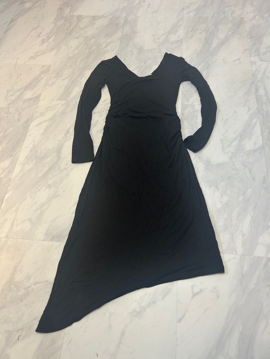 Dresses & Skirts - Black Long Sleeve Asymmetric Hem Dress